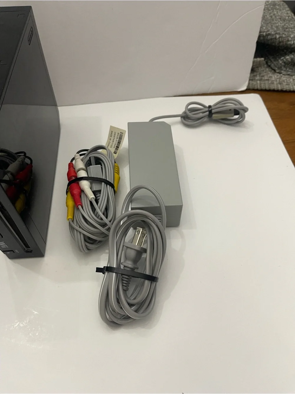 Nintendo Wii RVL-101 Black Console + Cords ONLY Tested Works Video Game Console